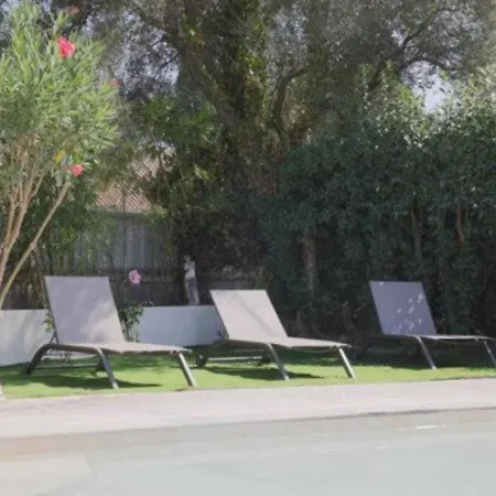 Vakantiehuis Bastide Avec Piscine Et Billard